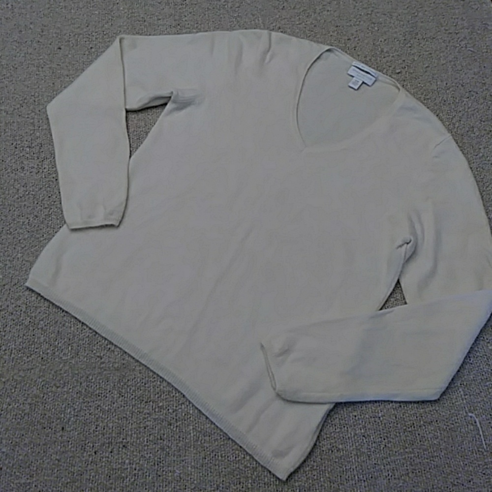 ❤️HP❤️EUC 100% Cashmere Sweater